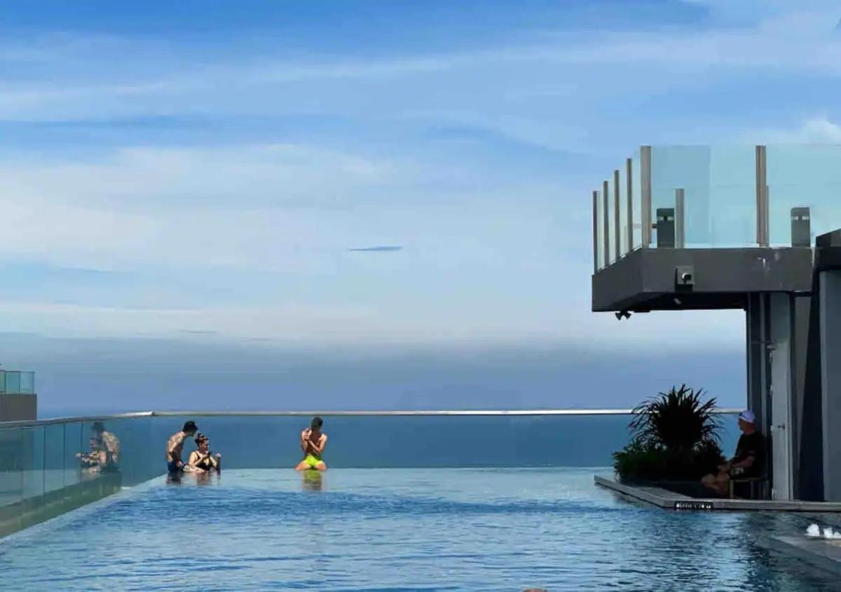 Great Location With Infinity Pool -Central Pattaya Apartment Exterior photo